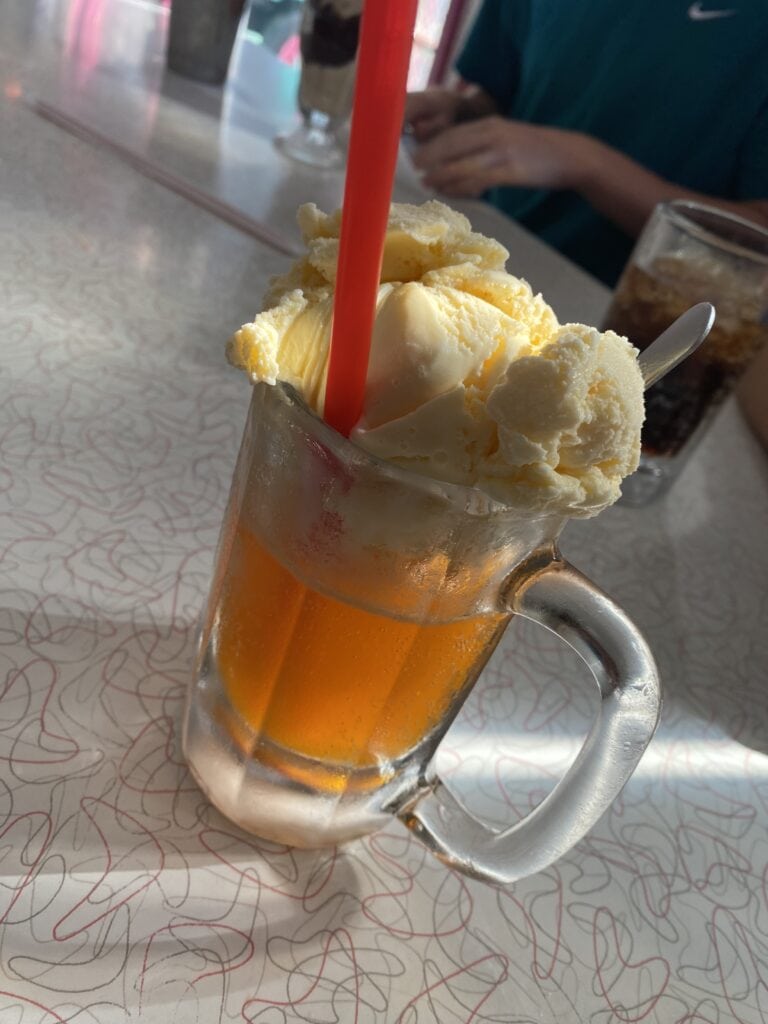 Orange Float at Mr. D'z Route 66 Diner on our Epic Family Road Trip